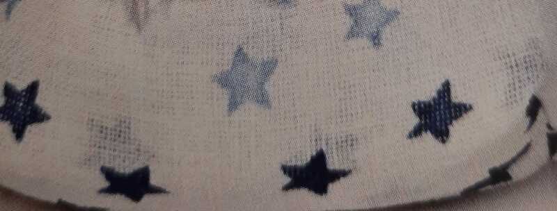 Sacchetto portaconfetti fondo quadro in lino bianco con stelline - immagine 2